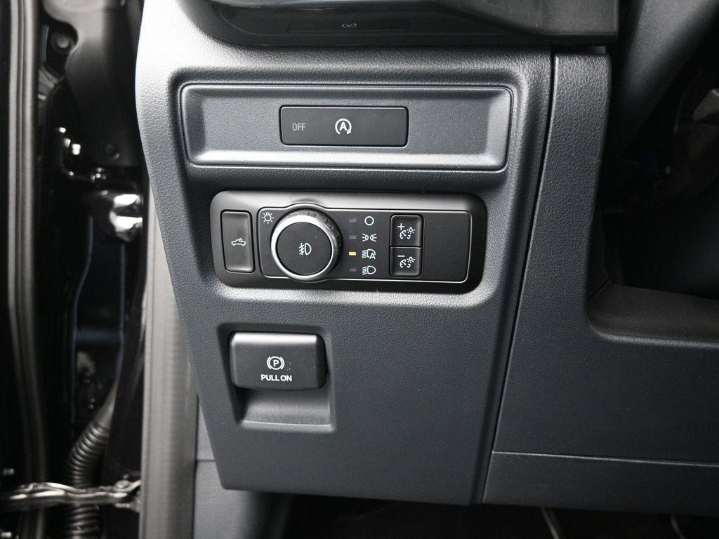 new 2025 Ford F-150 car, priced at $47,130