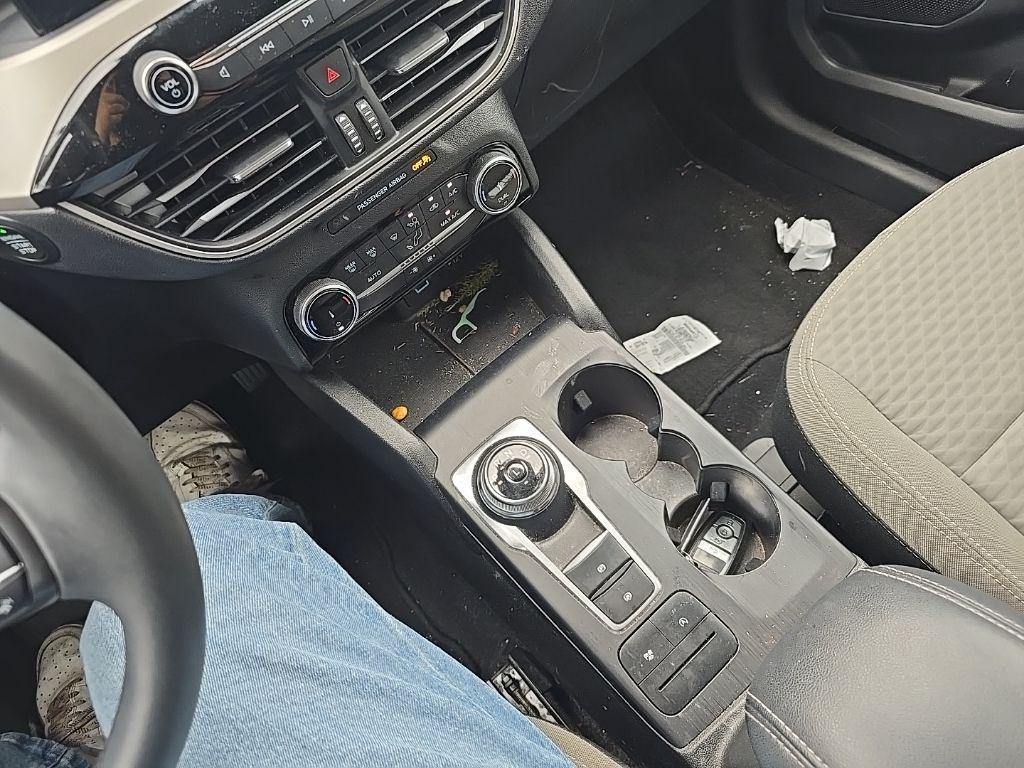 used 2022 Ford Escape car, priced at $20,200