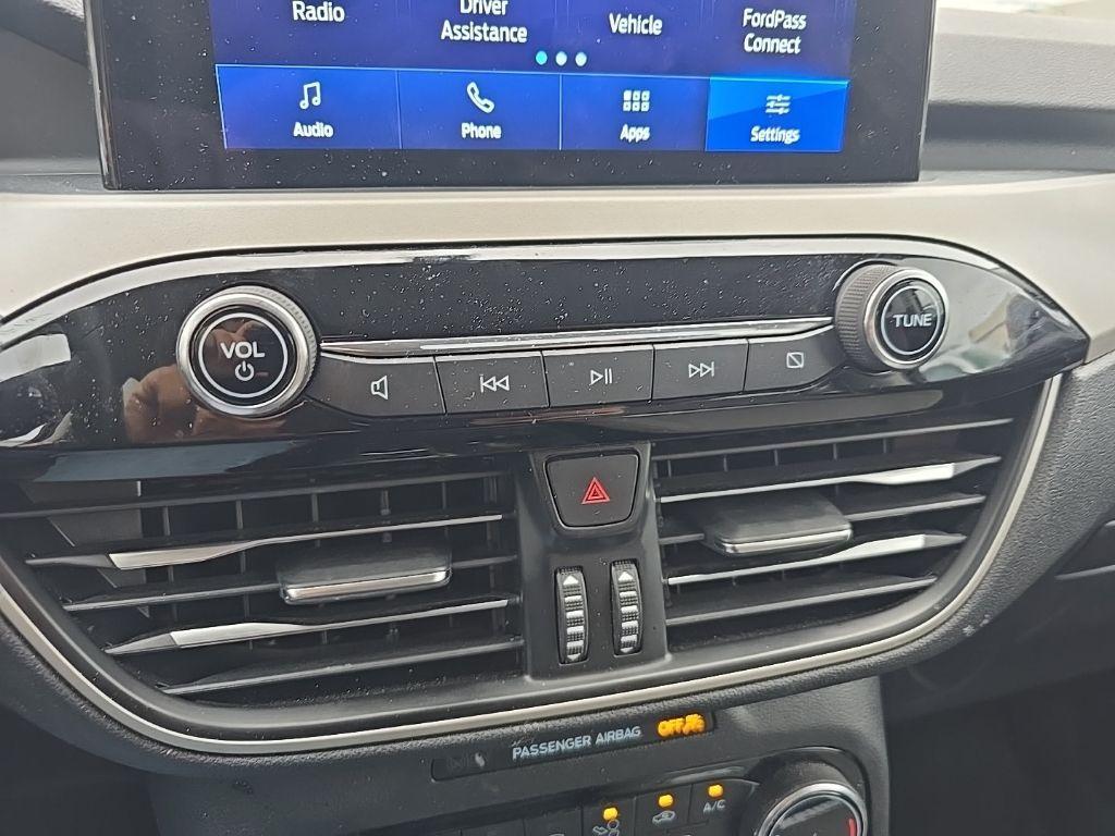 used 2022 Ford Escape car, priced at $20,200