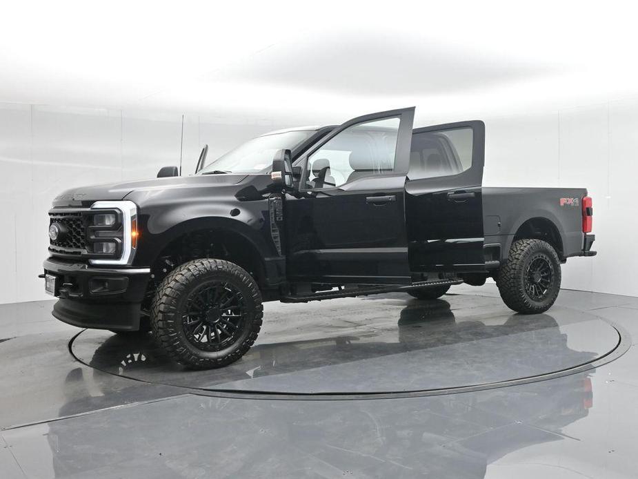 new 2024 Ford F-250 car, priced at $70,350