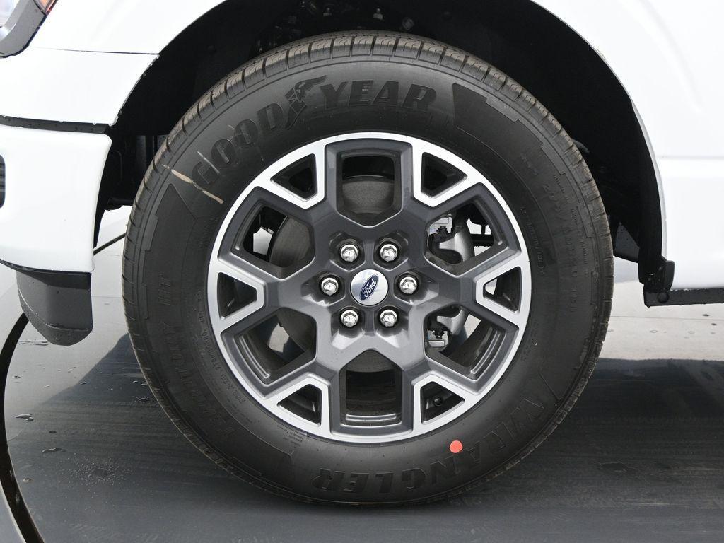 new 2025 Ford F-150 car, priced at $44,328
