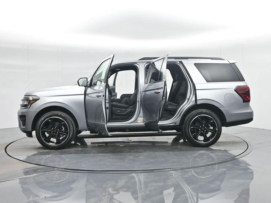 new 2024 Ford Expedition car, priced at $78,975