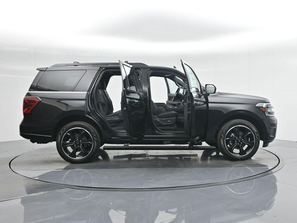 new 2024 Ford Expedition car, priced at $71,422