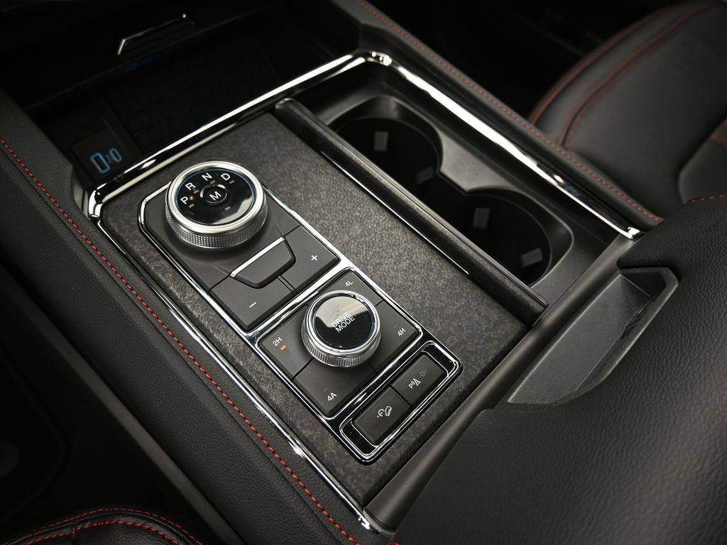 new 2024 Ford Expedition car, priced at $71,422