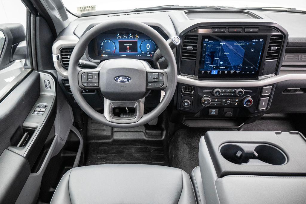 new 2024 Ford F-150 car, priced at $39,070