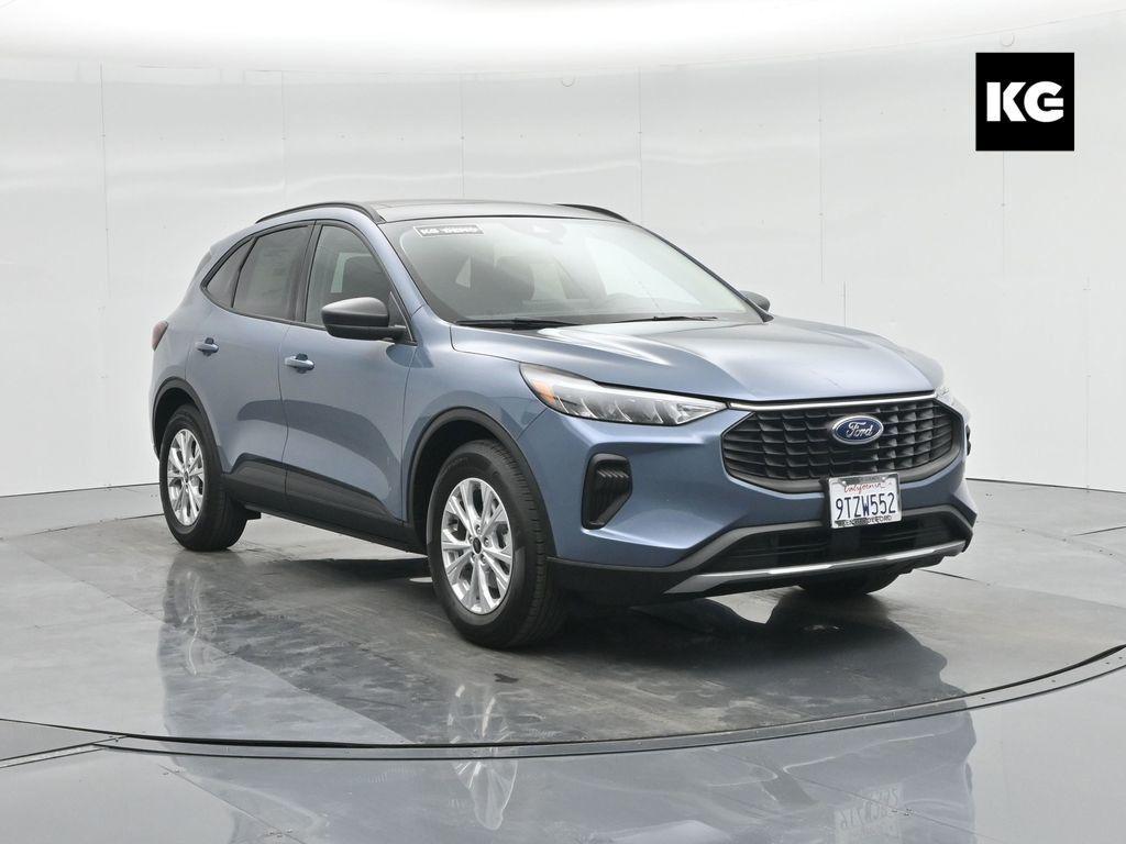 new 2025 Ford Escape car, priced at $29,215