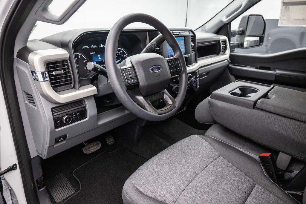 new 2024 Ford F-250 car, priced at $71,310