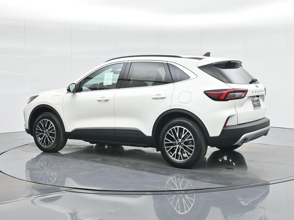 new 2025 Ford Escape PHEV car, priced at $34,267