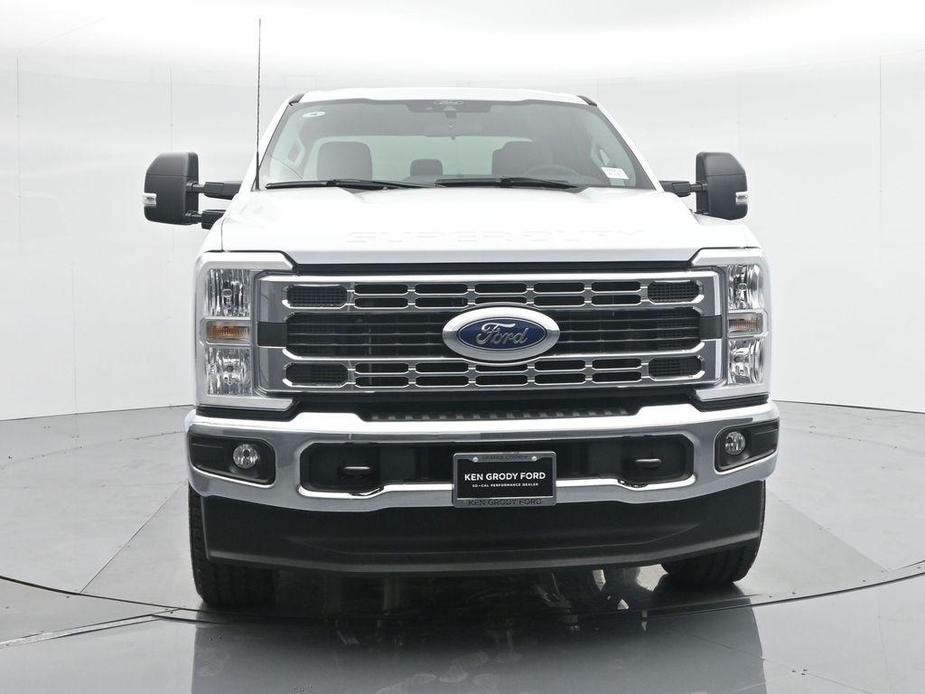 new 2024 Ford F-250 car, priced at $55,880