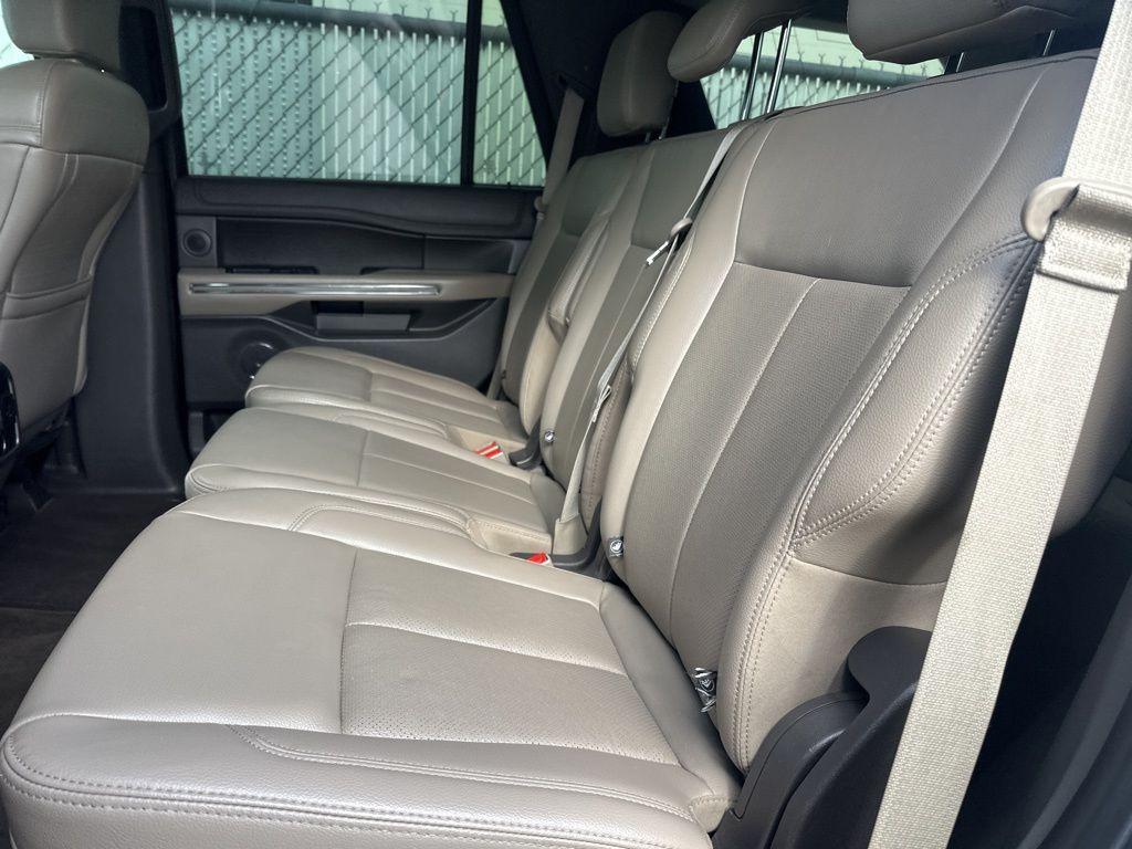 used 2019 Ford Expedition car, priced at $27,500