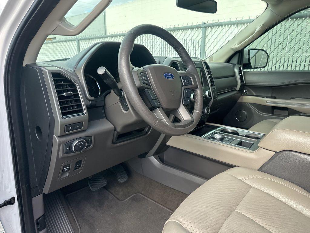 used 2019 Ford Expedition car, priced at $27,500