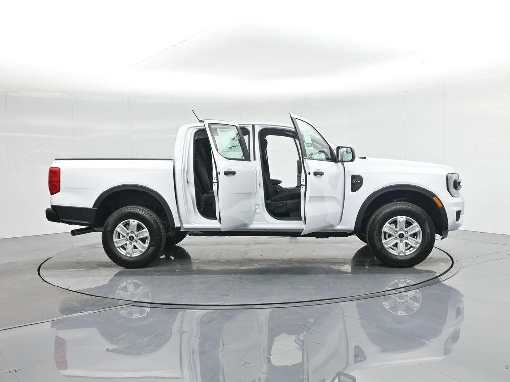 new 2025 Ford Ranger car, priced at $33,297