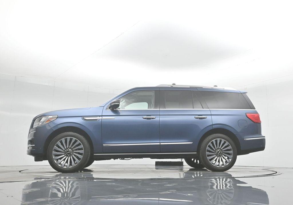 used 2019 Lincoln Navigator car, priced at $31,000