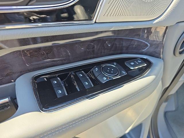 used 2019 Lincoln Navigator car, priced at $31,300