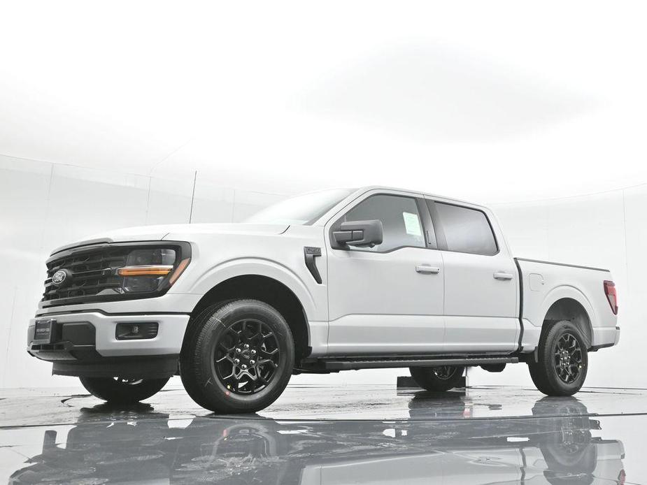 new 2024 Ford F-150 car, priced at $52,680