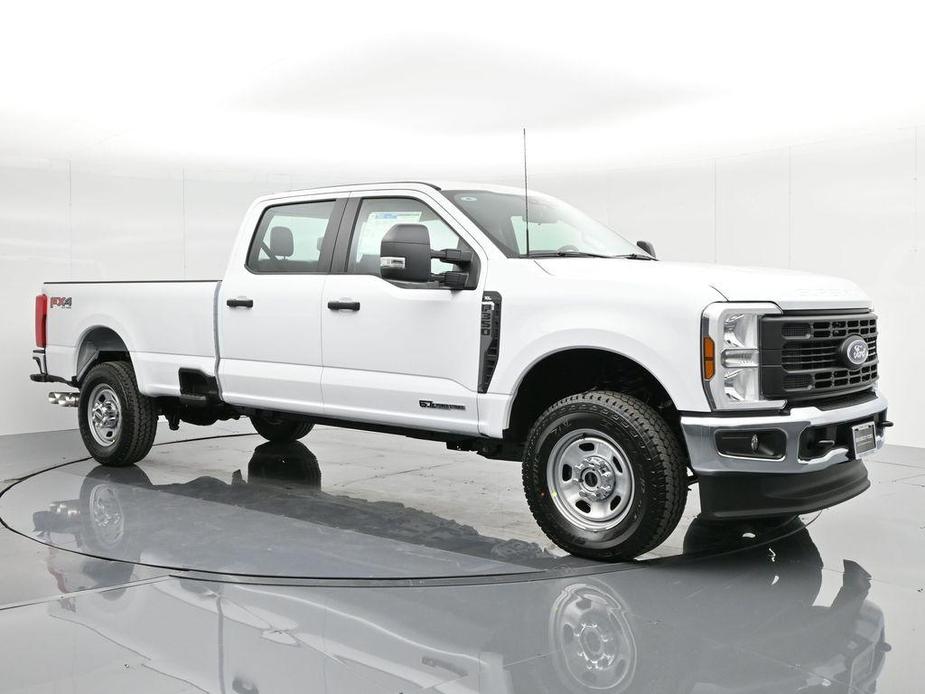 new 2024 Ford F-350 car, priced at $67,340