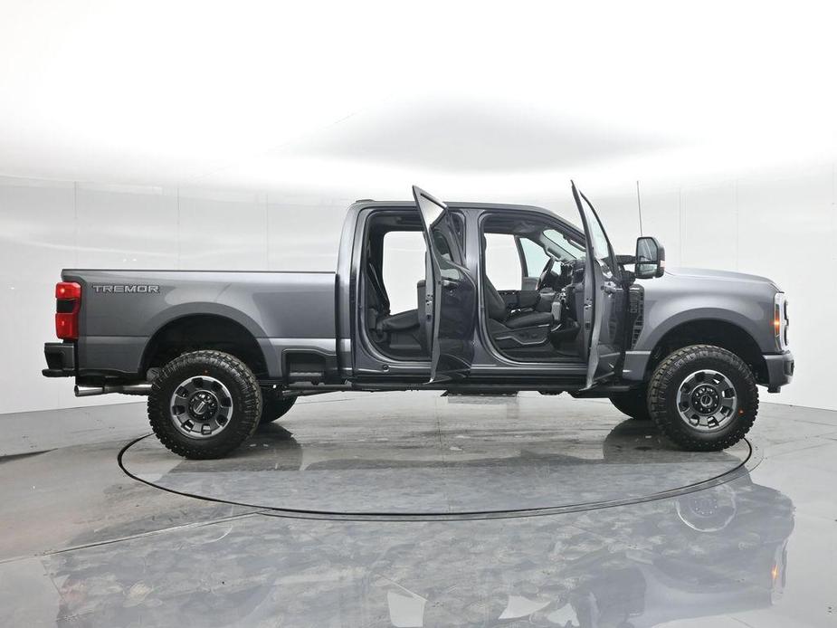 new 2024 Ford F-250 car, priced at $76,065