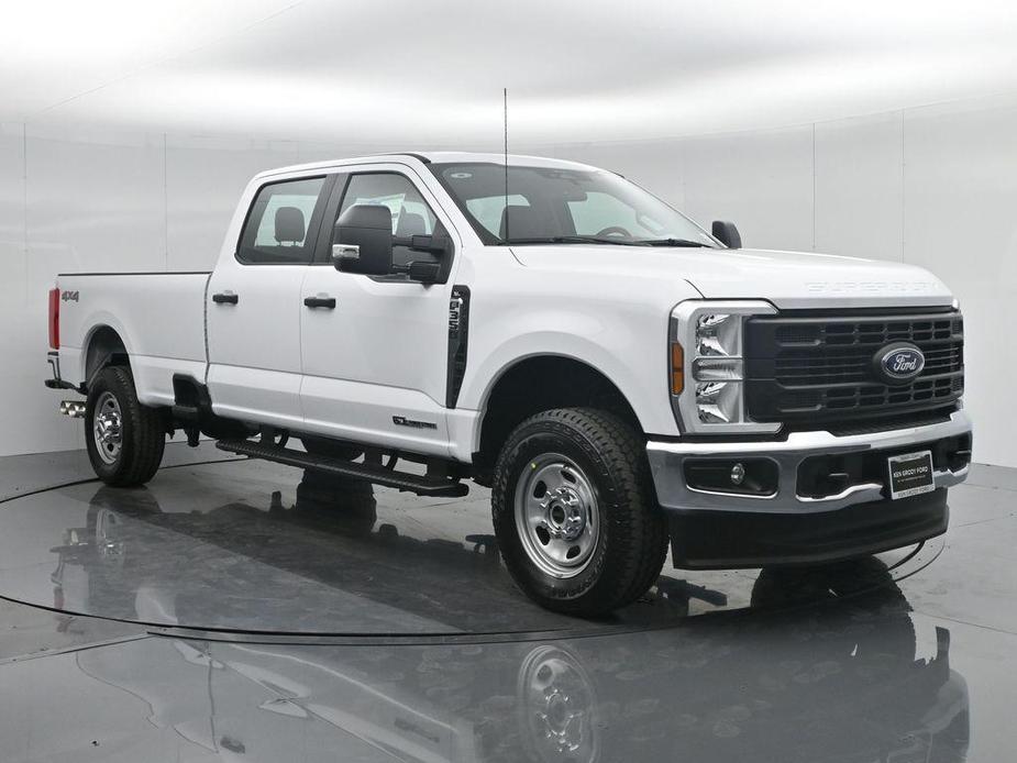 new 2024 Ford F-350 car, priced at $68,700