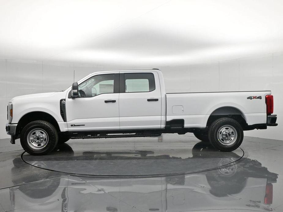 new 2024 Ford F-350 car, priced at $68,700