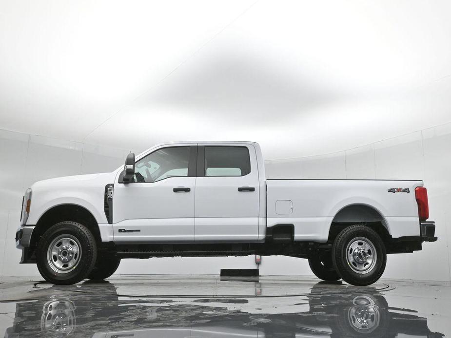 new 2024 Ford F-350 car, priced at $68,700