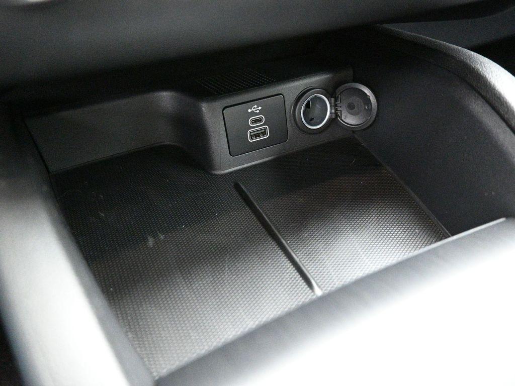 new 2025 Ford Escape car, priced at $33,195