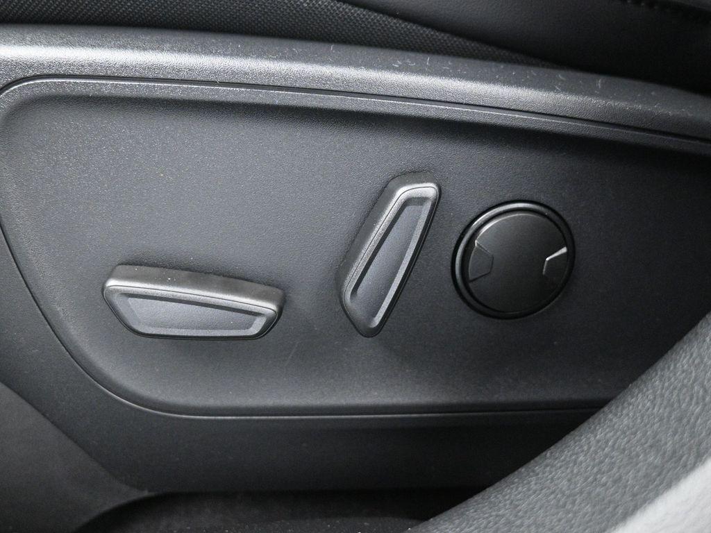 new 2025 Ford Escape car, priced at $33,195