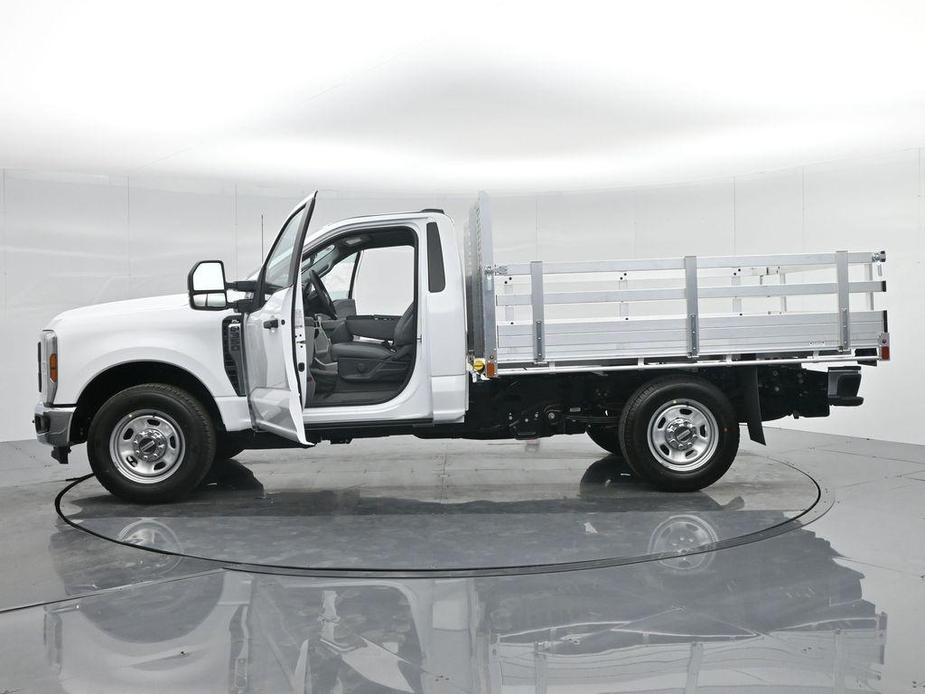 new 2024 Ford F-350 car, priced at $56,840