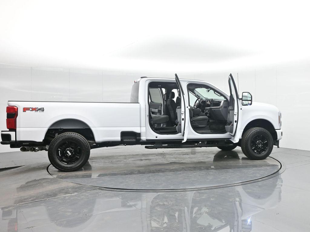 new 2024 Ford F-350 car, priced at $78,405