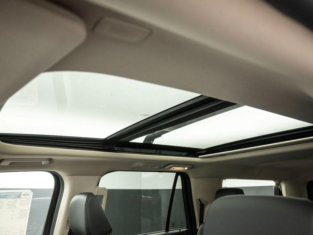 new 2024 Ford Expedition Max car, priced at $62,770