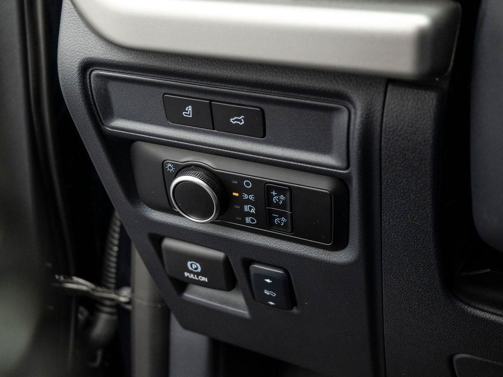 new 2024 Ford Expedition Max car, priced at $62,770