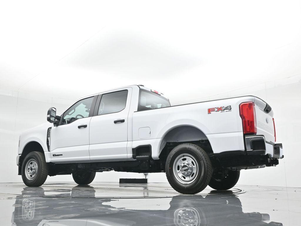 new 2025 Ford F-250 car, priced at $66,450