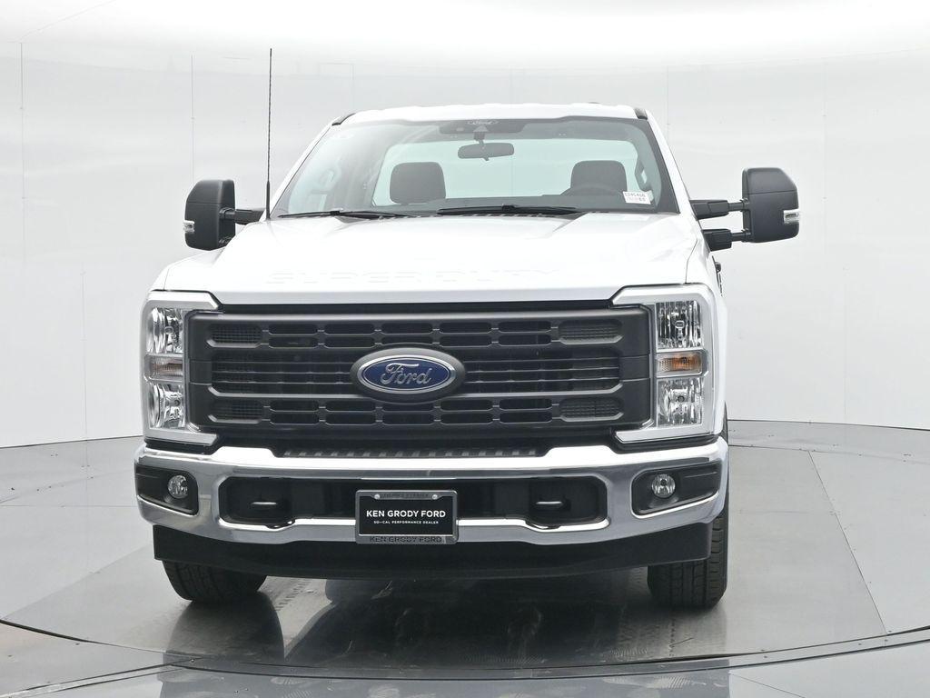 new 2024 Ford F-350 car, priced at $49,300