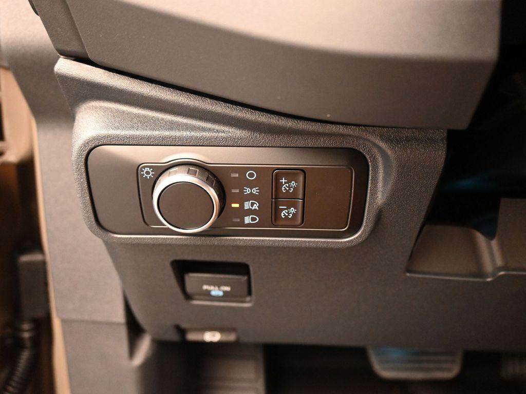 new 2025 Ford Bronco car, priced at $46,655