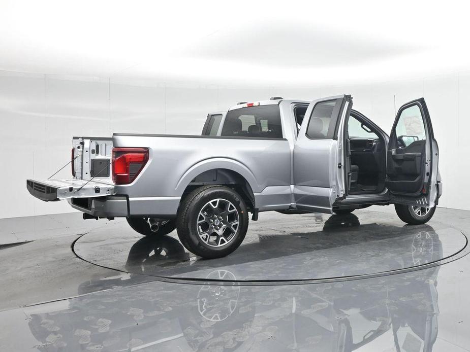 new 2024 Ford F-150 car, priced at $45,995