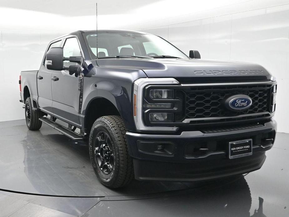 new 2024 Ford F-250 car, priced at $60,205