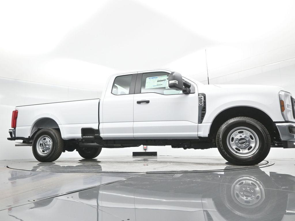 new 2024 Ford F-250 car, priced at $47,900