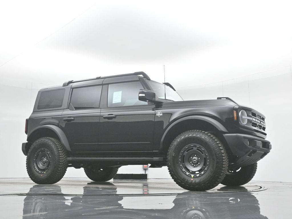 new 2024 Ford Bronco car, priced at $61,550