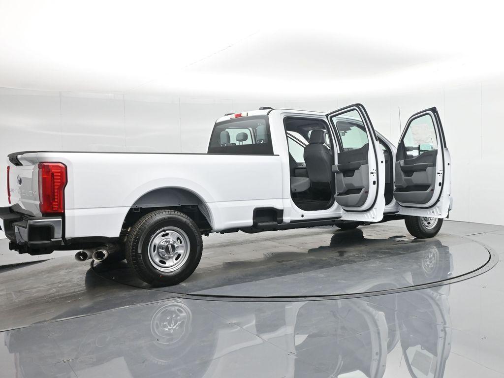 new 2024 Ford F-250 car, priced at $58,840