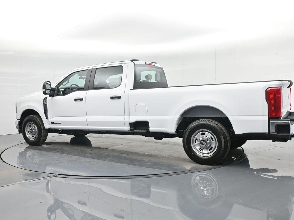 new 2024 Ford F-250 car, priced at $58,840