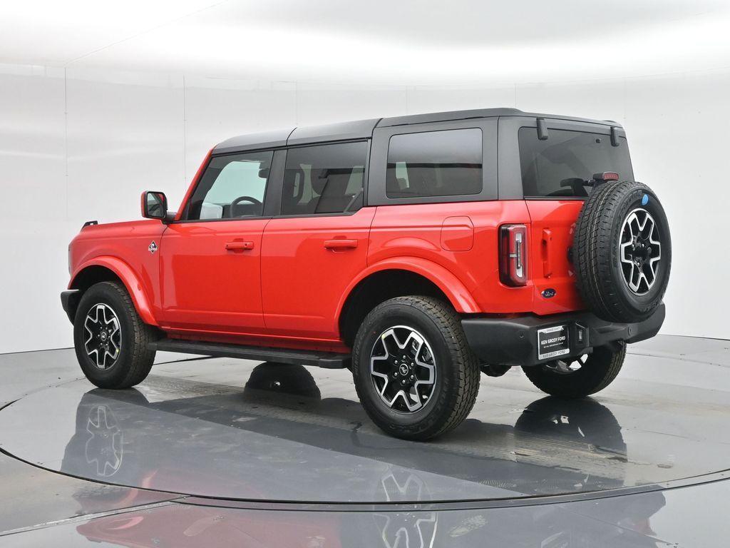 new 2024 Ford Bronco car, priced at $52,280