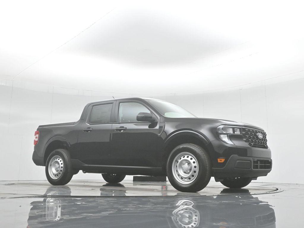 new 2025 Ford Maverick car, priced at $28,515