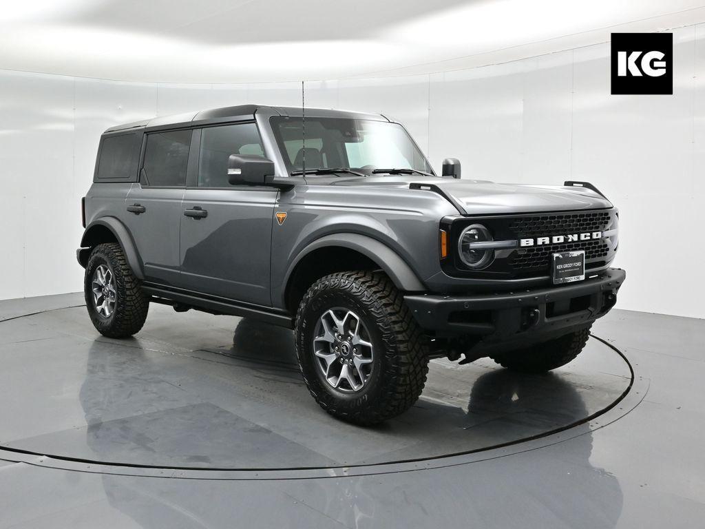 new 2025 Ford Bronco car, priced at $59,442