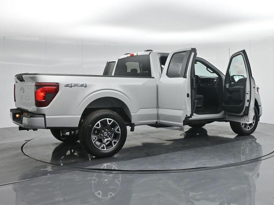 new 2024 Ford F-150 car, priced at $49,795