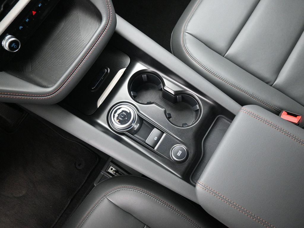 new 2025 Ford Explorer car, priced at $45,415
