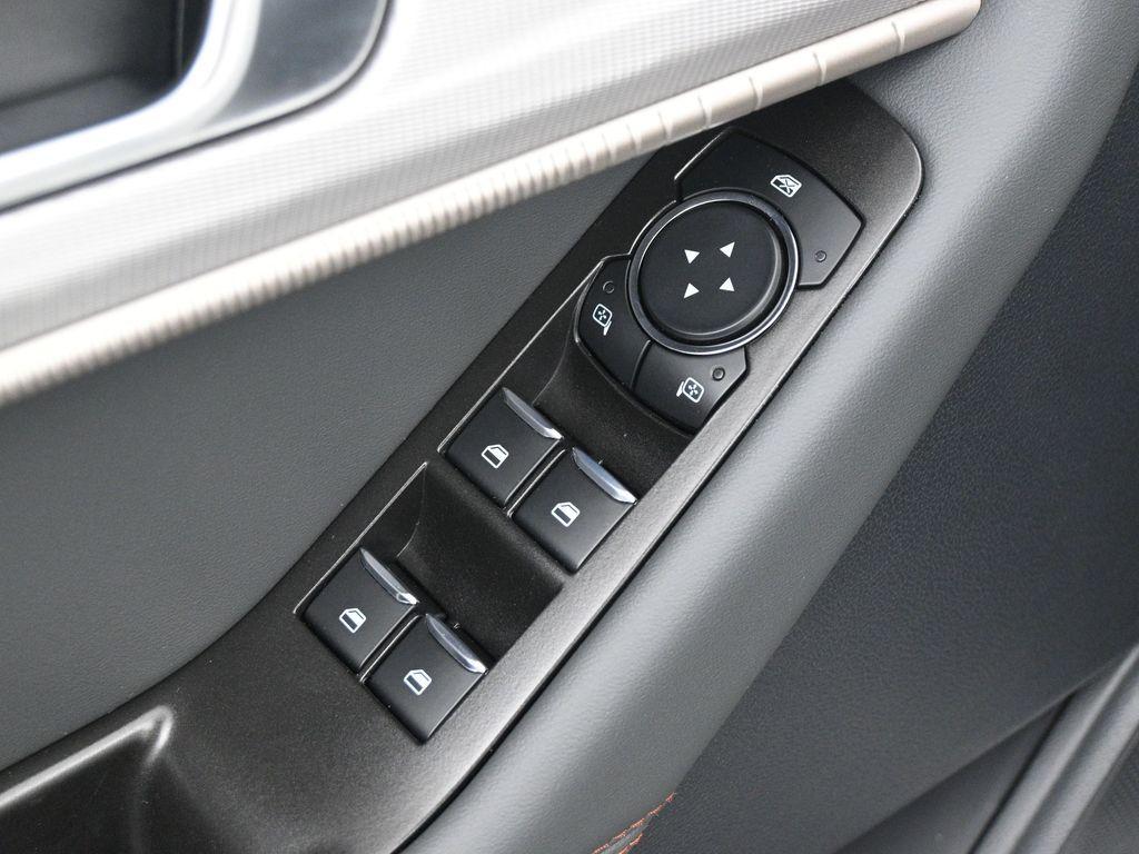 new 2025 Ford Explorer car, priced at $45,415