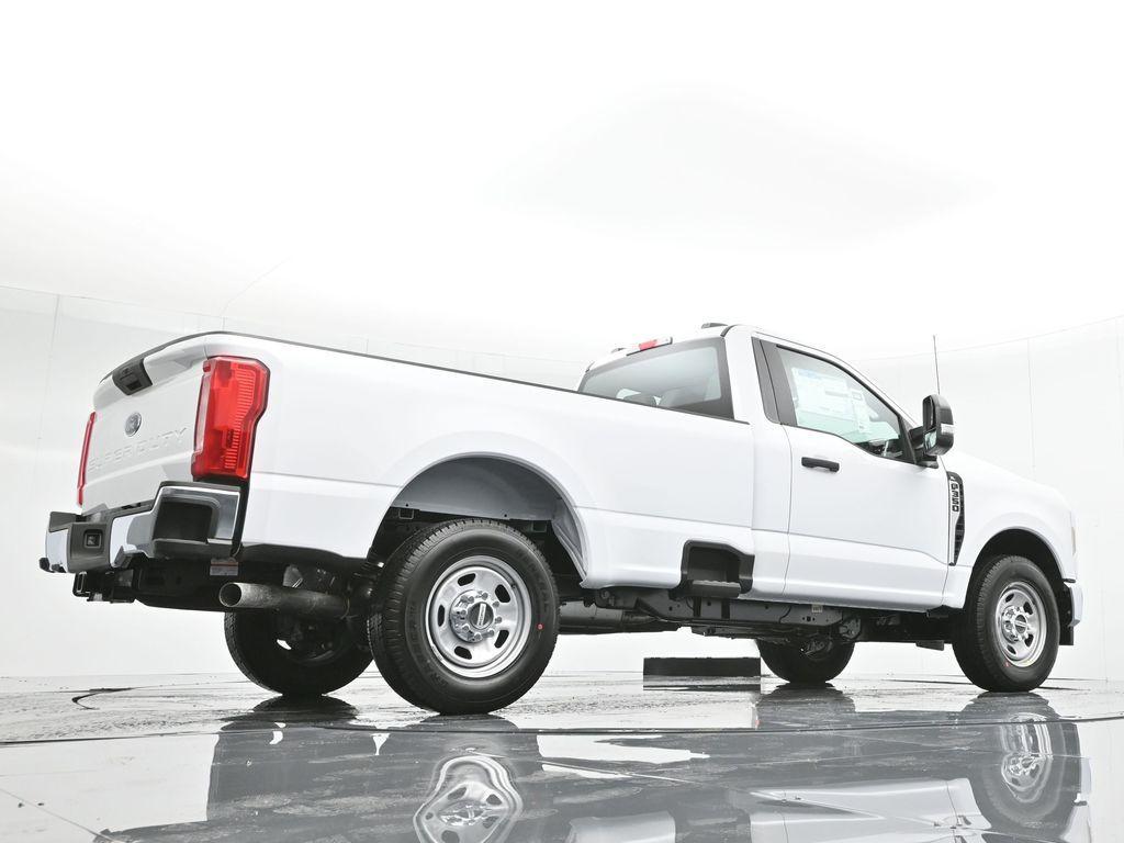 new 2024 Ford F-350 car, priced at $48,410