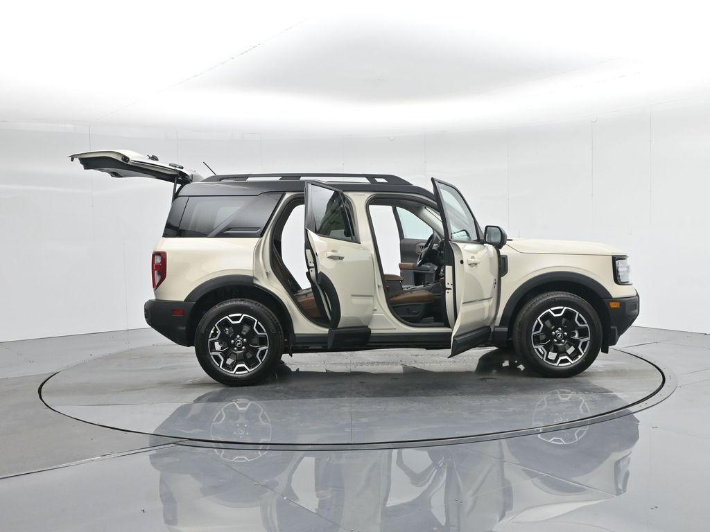 new 2025 Ford Bronco Sport car, priced at $40,205