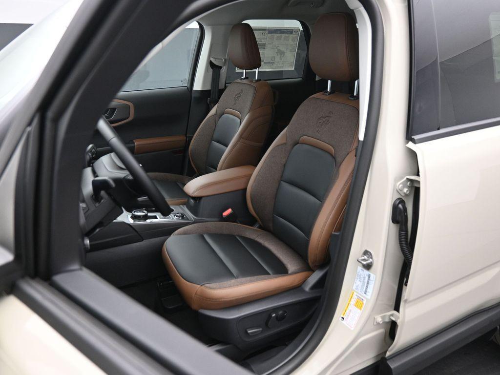 new 2025 Ford Bronco Sport car, priced at $40,205