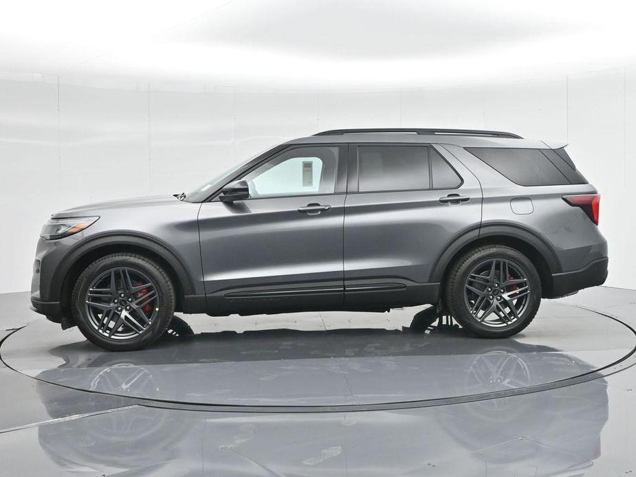 new 2025 Ford Explorer car