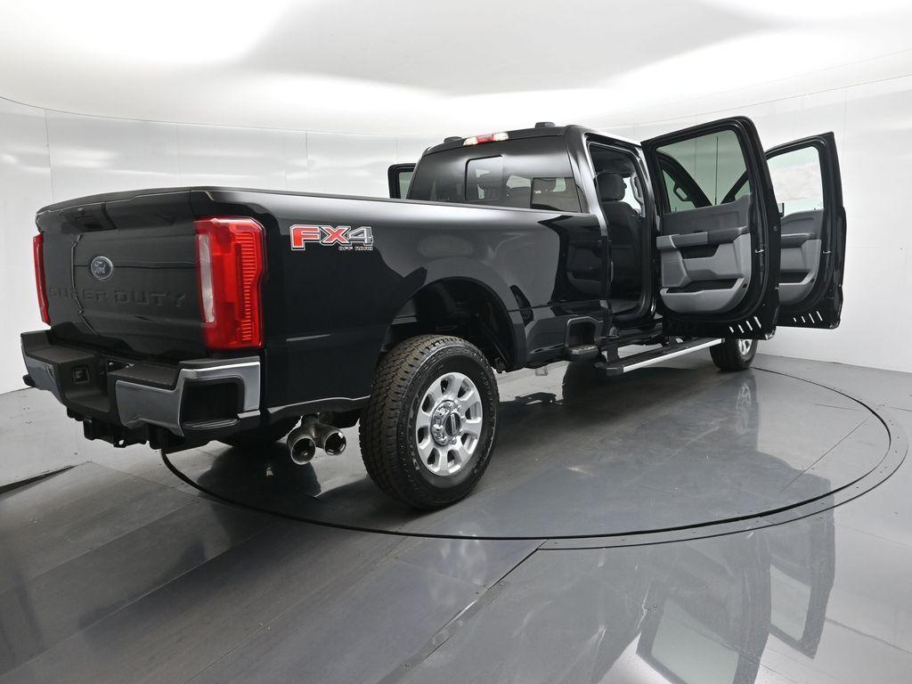 new 2024 Ford F-250 car, priced at $71,165